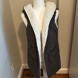 Reversible shearling look fleece hooded stroller vest